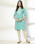 Women Floral Print Straight Kurta
